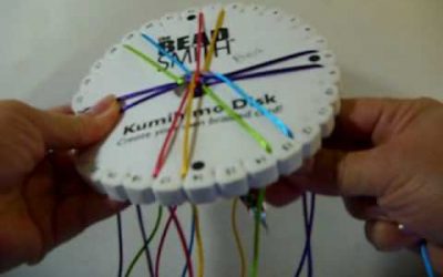 Bracelet en espirale avec la technique japonaise du Kumihimo