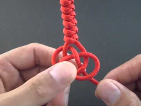 Comment fabriquer un bracelet de noeuds, modèle « Double Coin Snake »