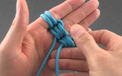 Comment réaliser un noeud, modèle « Pierre runique », tuto pas à pas