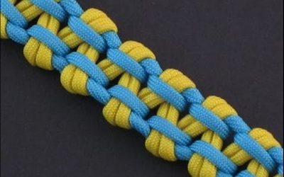 Comment fabriquer un bracelet de noeuds avec cordes de parachute, vidéo tuto